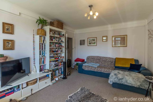 6, St Margarets, High Street, Rottingdean, Brighton photo 4