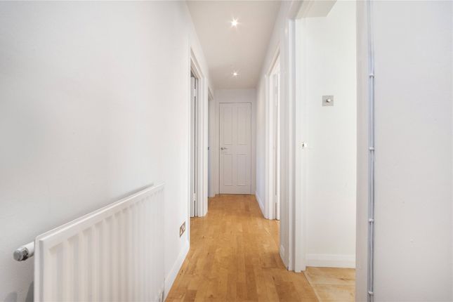 Flat to rent in Wells Street, Fitzrovia, London