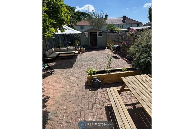 Fleming Mead, Mitcham photo 2