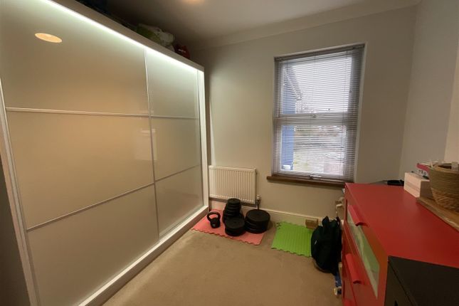 2B, Arthur Street, Ammanford photo 4