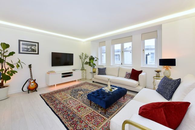 Lounge 3