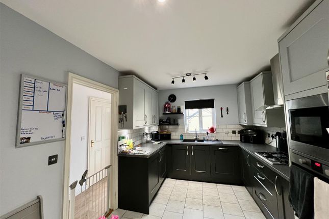 125, Ffordd Y Glowyr, Ammanford photo 3