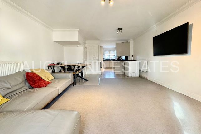 150, Dixons Hill Road, Hatfield photo 4