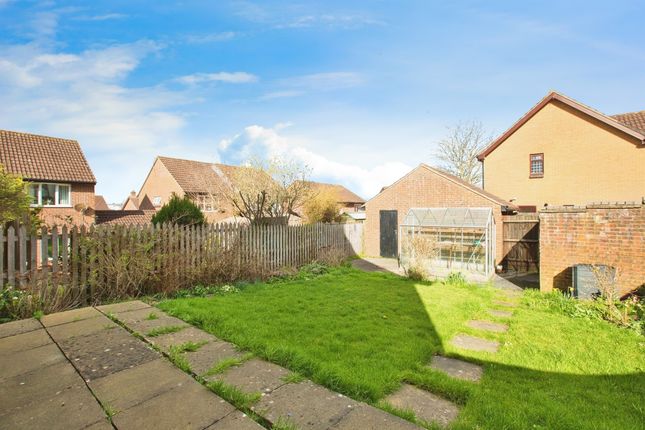 Detached house for sale in Oakleigh, Yeovil