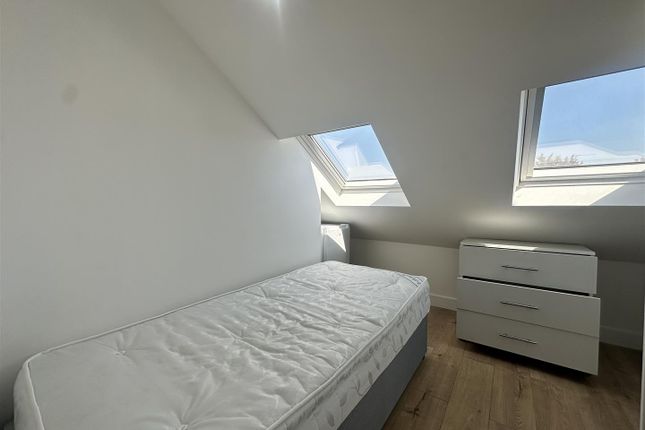 Thumbnail Room to rent in Belgrave Road, Slough