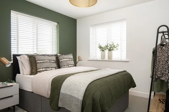 Taylor Wimpey - Edlogan Wharf