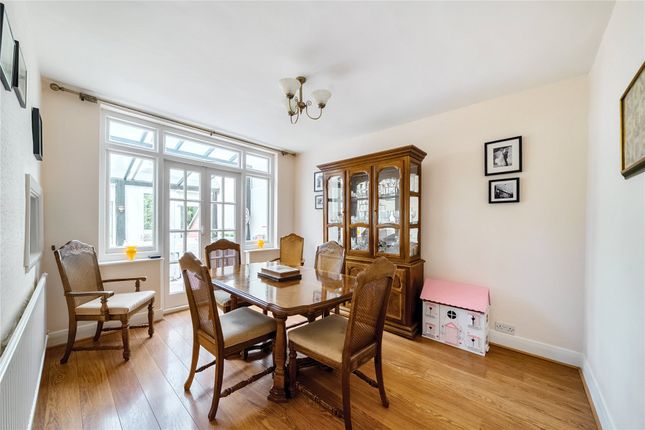 143, The Avenue, West Wickham photo 3