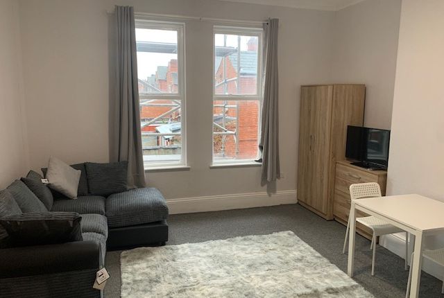 1 Bedroom Flats To Let In Rock Street Bulwell Nottingham