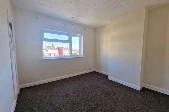 35, Evelyn Avenue, Coventry photo 3