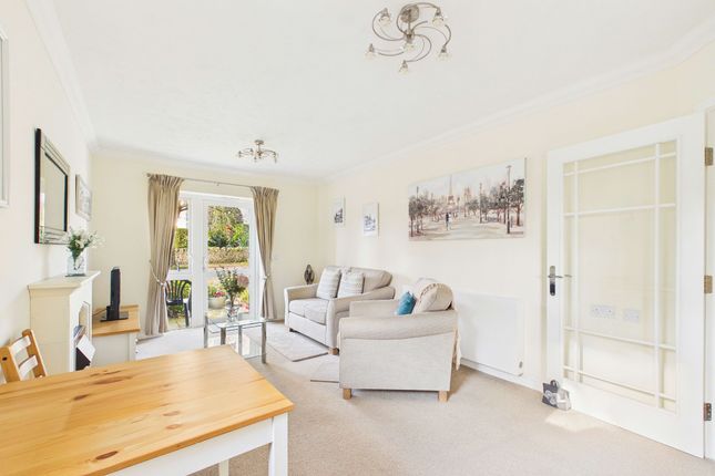 Apartment 7, Sachs Lodge, Torquay photo 3
