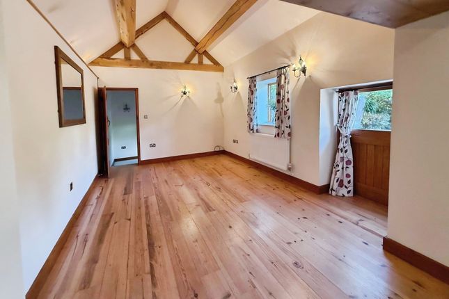 Bannut Tree Barn, Cross Bank, Bewdley photo 3