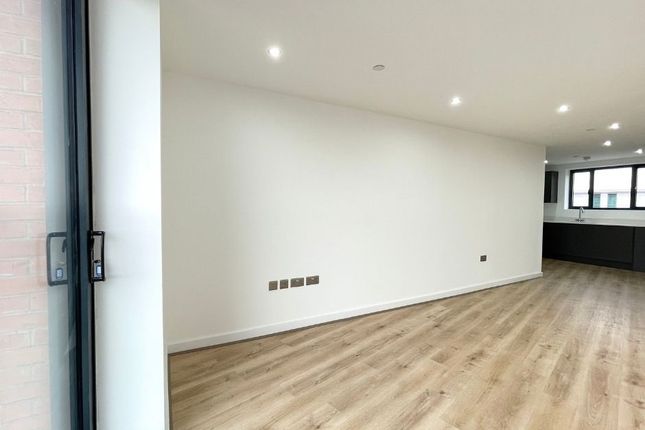2-bed flat on Holloway Head, Birmingham, £298,000