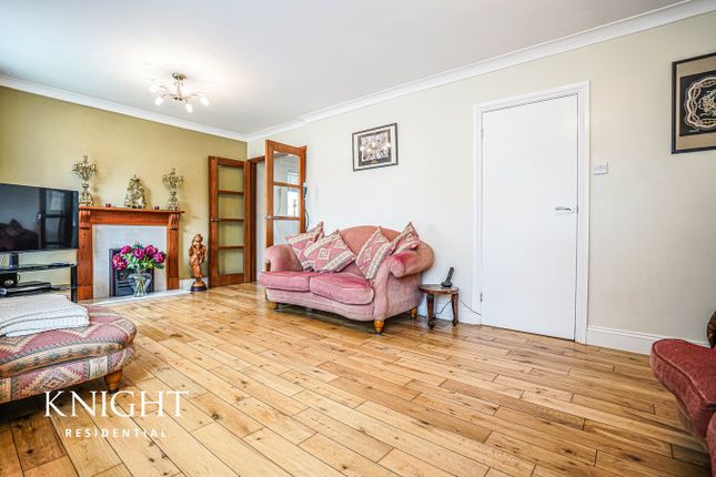 47, Keable Road, Colchester photo 2