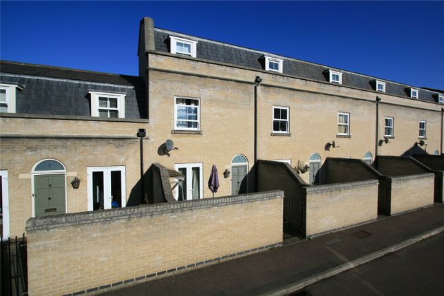 Thumbnail Terraced house to rent in Cavendish Place, Cambridge, Cambridgeshire