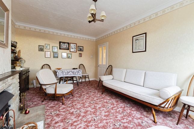 72, Mayfield Road, Middlesbrough photo 2