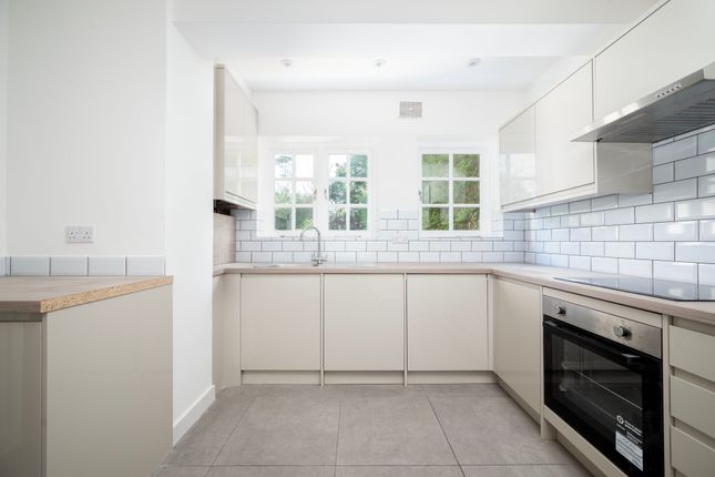 67, Brookland Rise, London photo 4