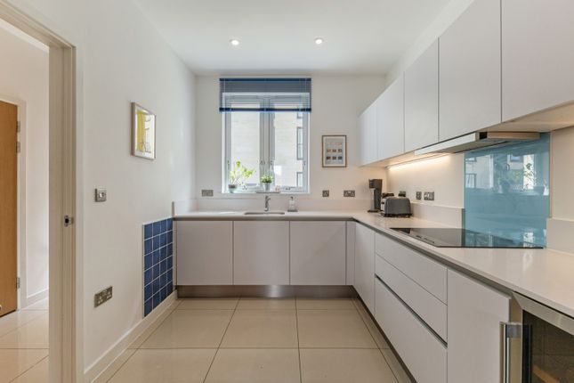 14, Longmead Terrace, Somerset photo 3