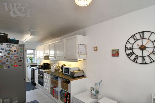 22, Ainsdale Gardens, Birmingham photo 4