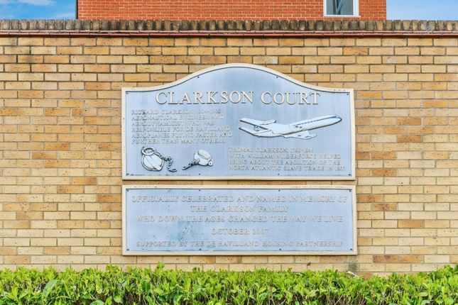 Flat for sale in Clarkson Court, Hatfield