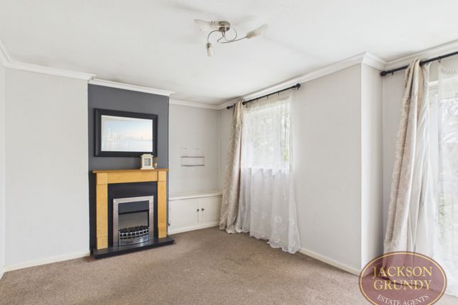 22, Newby Court, Northampton photo 2