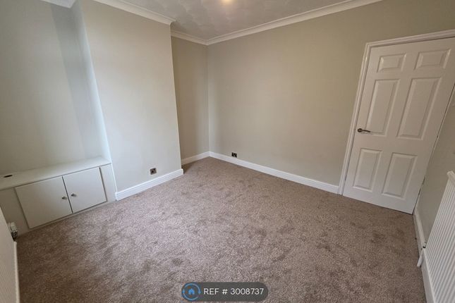 Church St, Great Houghton, Barnsley photo 3