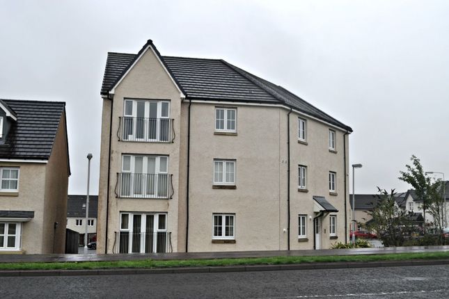 Thumbnail Flat to rent in 14E Kenneth Place, Dunfermline, Fife