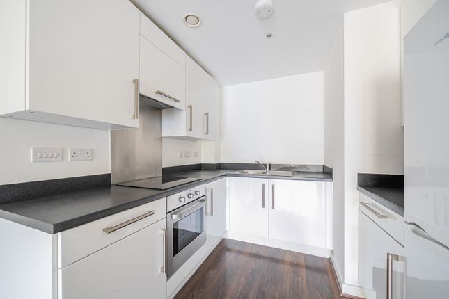 Flat 125 East Carridge House, Arsenal Way, London photo 2