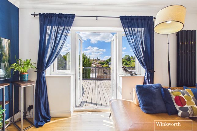 15, Grove Hill, Reading photo 4