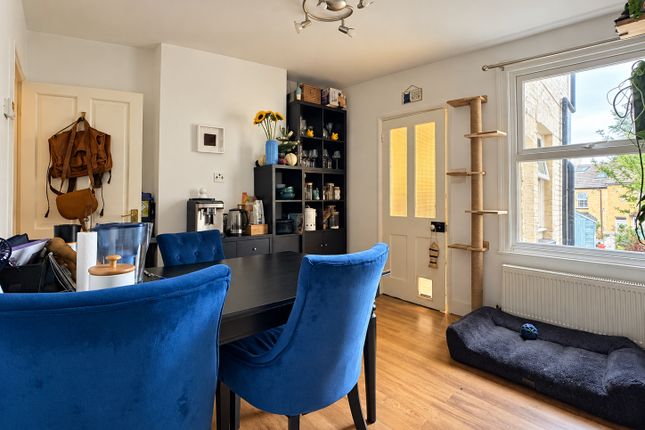 Sotheron Road, Watford photo 3