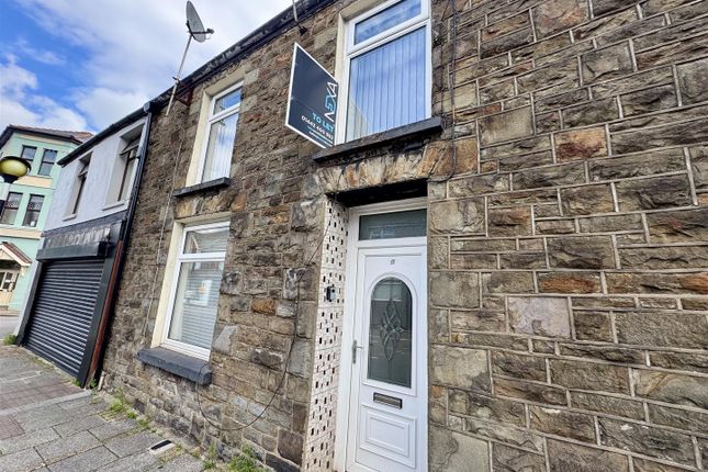 17, Church Road, Pentre photo 5