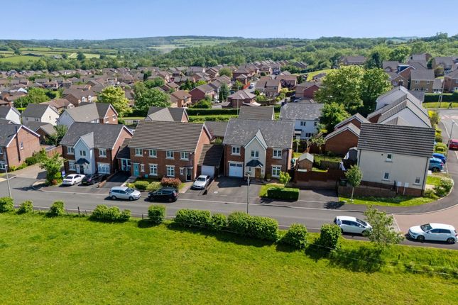 12 Bryn Celyn, Pontyclun photo 4