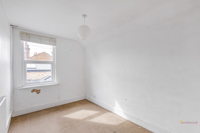 Flat for sale in Catherine Street, St Albans