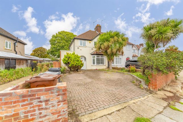3-bed house on 2, Sutton Way, Hounslow, £750,000