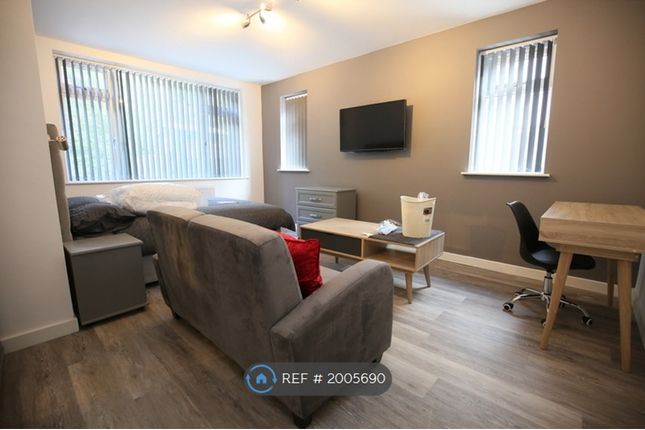 Room to rent in St. Martins Road, Coventry