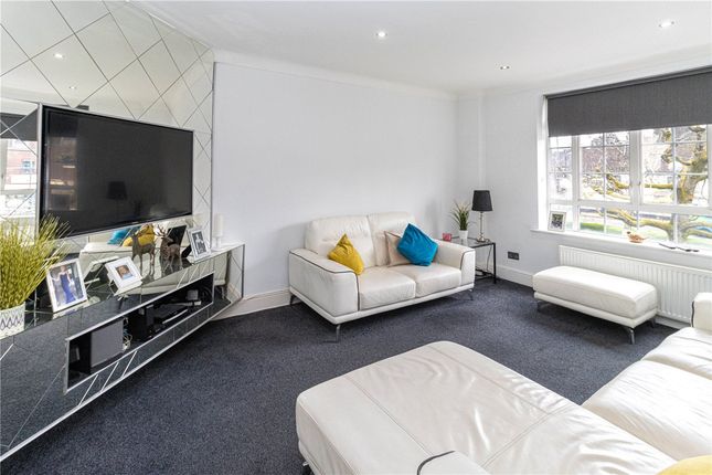 43B, High Street, Hertfordshire photo 2