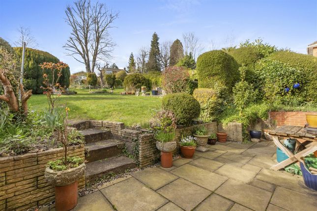 37, Westover Road, High Wycombe photo 3