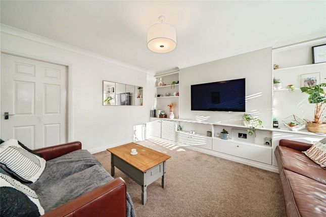 41, Ferryside, Warrington photo 4