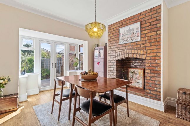 37 Victoria Avenue, Warrington photo 3