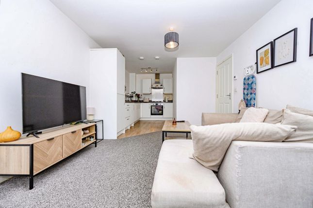 Flat 21, Trilby Court,, Bongrace Walk, Bedfordshire photo 2