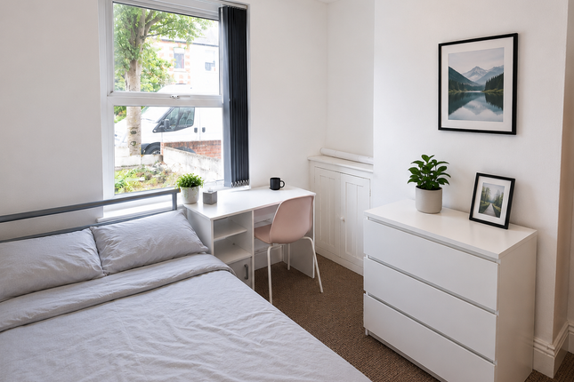 76, Richards Street, Cardiff photo 4
