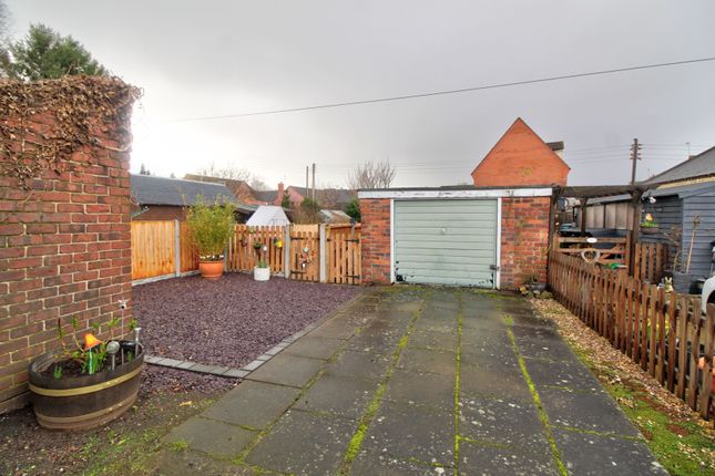 Cottage for sale in Mill Road, Stourport-On-Severn