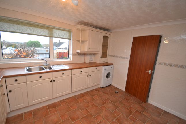 Terraced house to rent in Highbank Drive, Clifton, Nottingham