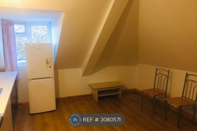 Studio flat on London, £1,099/mo
