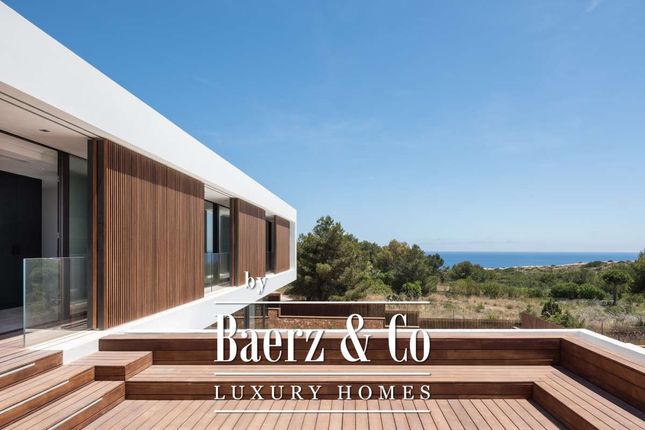 Villa for sale in Cap Martinet, Illes Balears, Spain