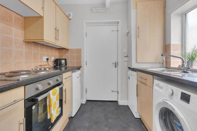 2 Bed Flat