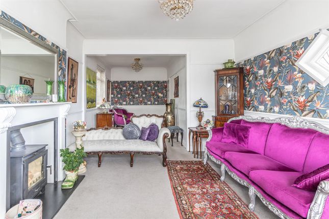6, Walsingham Road, Southend-on-Sea photo 4