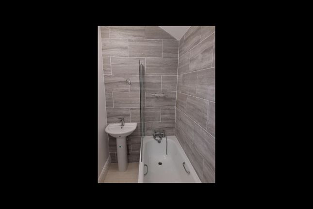 52 Windmill Terrace, 52 Windmill Terrace, Swansea photo 5