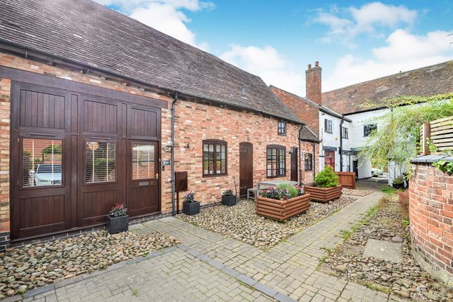 Barn conversion for sale in Deerhurst Mews, Dunchurch, Rugby