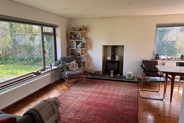 1 Greenlane Close, Ford, Salisbury photo 4