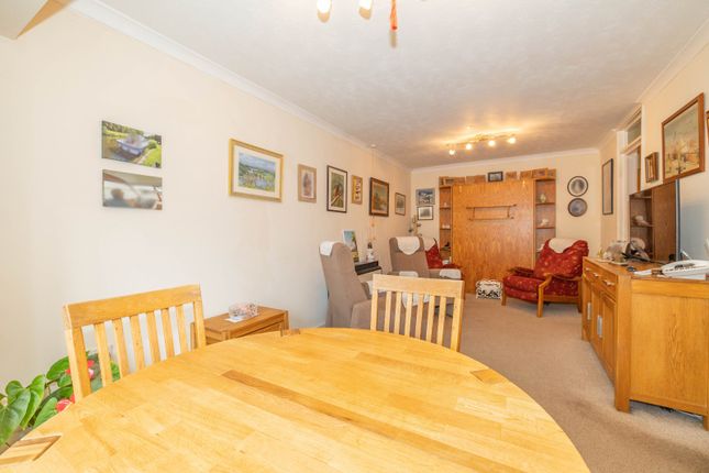 27 Court Place,, Castle Hill Avenue, Kent photo 3